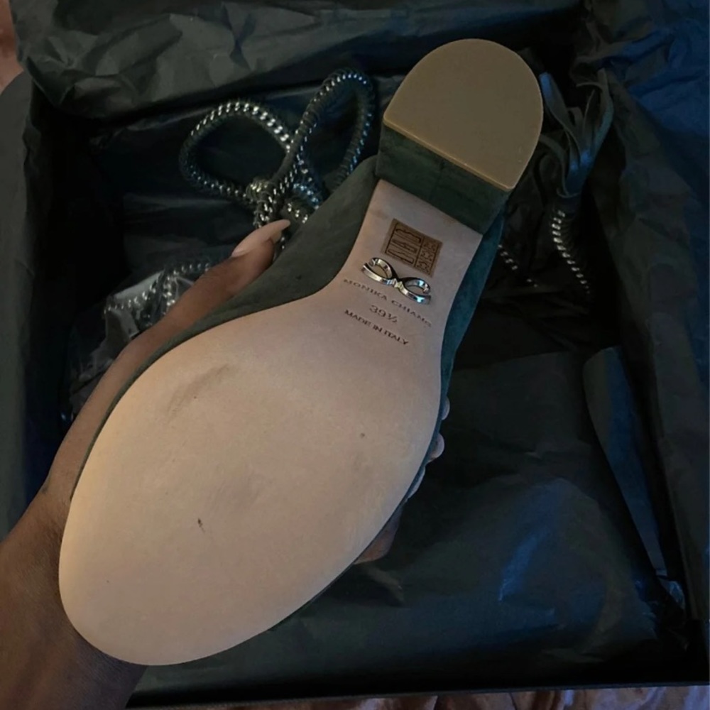Womens shoes